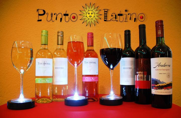 Punto Latino Bar Musik Spezialitäten